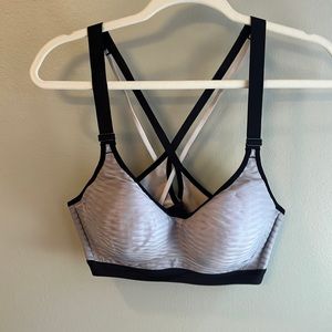 Victoria’s Secret Incredible Sports Bra, 36C
